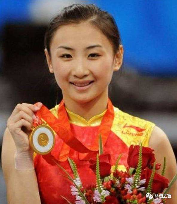 中国奥运会冠军，第一个中国奥运会冠军吗