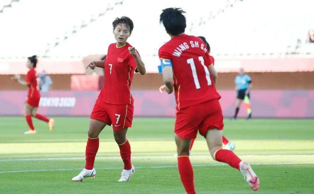 荷兰女足VS中国女足的简单介绍