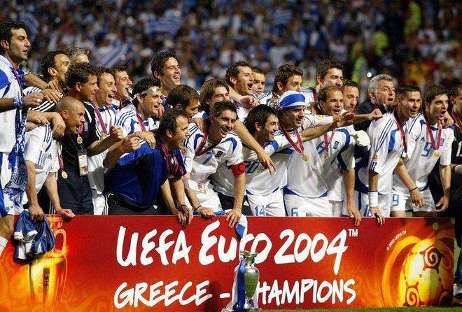 04年欧洲杯冠军，欧冠决赛历届冠亚军吗